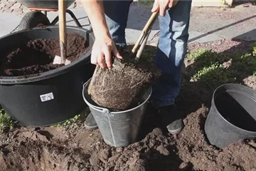 Gartenbedarf - Erde, Gefäße Gartenbedarf - Erde, Gefäße