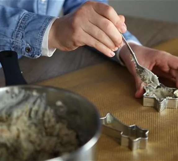 Vogelfutteranhänger machen